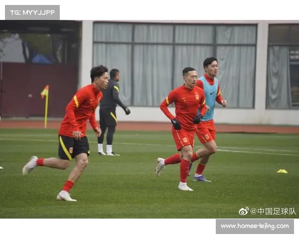 重庆力帆与青岛队上演进球大战,最终以平局收场 重庆力帆与青岛队上演进球大战,最终以平局收场